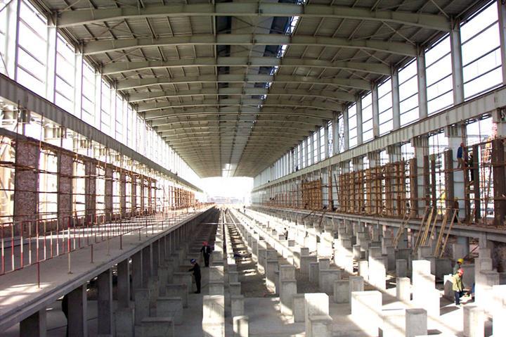 主页 产品展示 广西 柳州钢结构安装公司 红星钢结构公司 大型钢结构